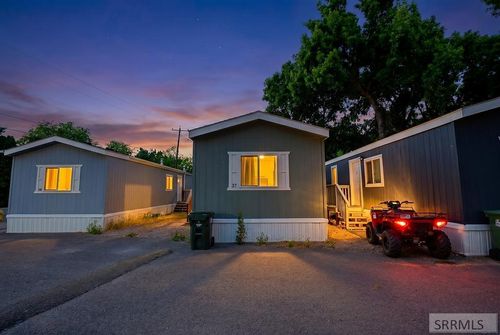 37-1935 S 5th Ave, Pocatello, ID, 83201-6934 | Card Image