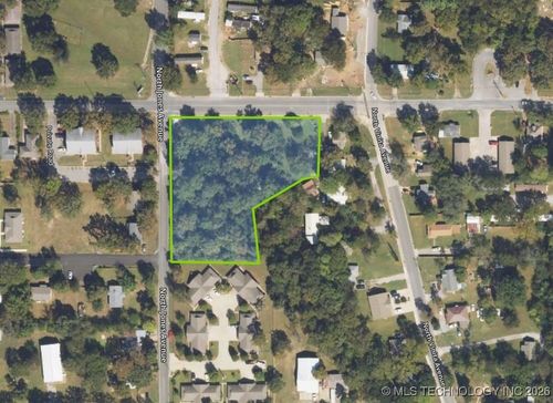 450 W Allen Road, Tahlequah, OK, 74464 | Card Image