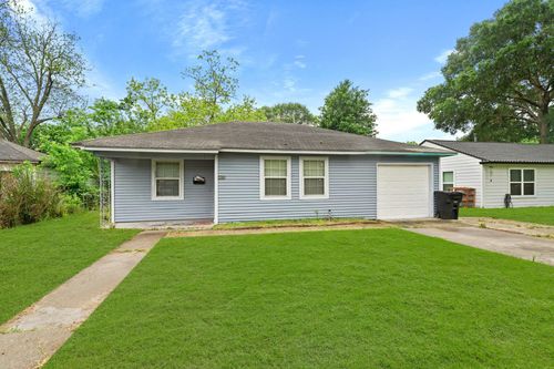 4926 Hull St, Houston, TX, 77021-4339 | Card Image