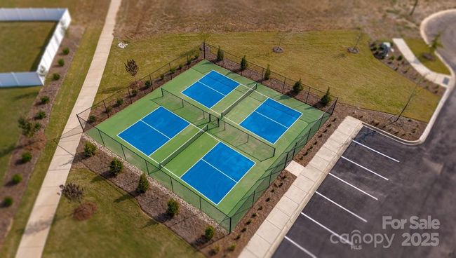 Pickle ball courts | Image 32
