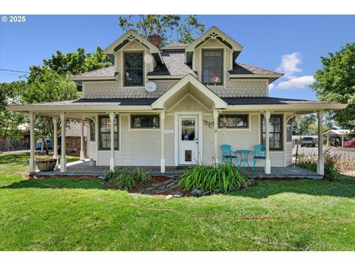 1608 Jasper St, Cove, OR, 97824-8736 | Card Image