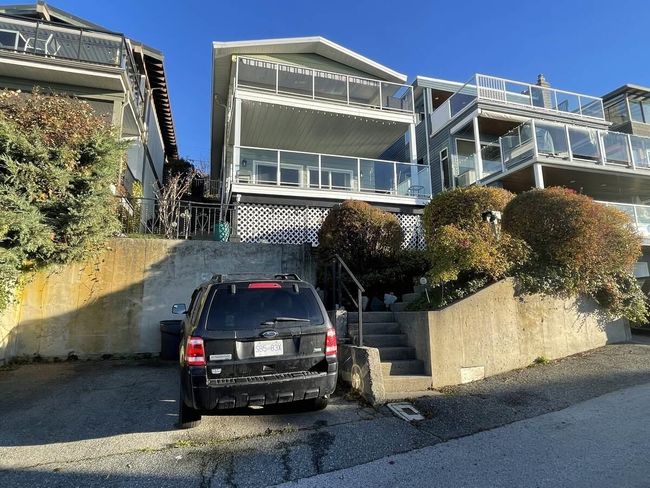 15134 Victoria Avenue, House other with 2 bedrooms, 2 bathrooms and 2 parking in White Rock BC | Image 32