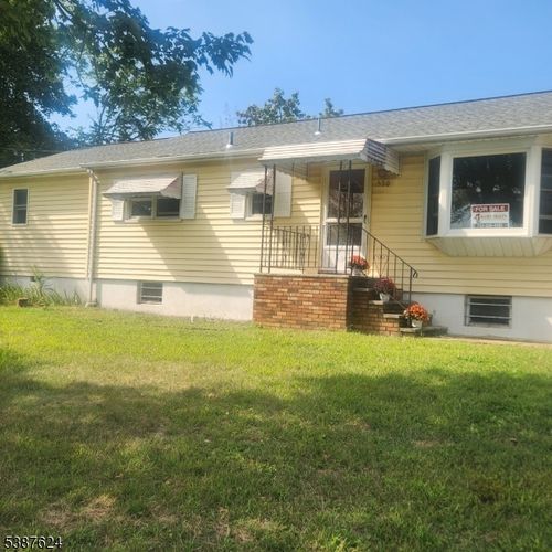 320 Fisher Ave, Piscataway, NJ, 08854-4923 | Card Image