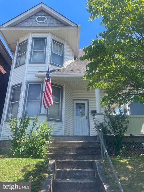 813 Columbia Ave, CUMBERLAND, MD, 21502-1405 | Card Image