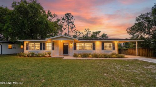 586 Madeira Dr, Orange Park, FL, 32073-4331 | Card Image