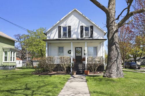 7019 Sheridan Rd, Kenosha, WI, 53143-5429 | Card Image