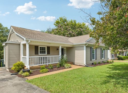 1530 Stone Hill Rd, Mount Juliet, TN, 37122-3604 | Card Image