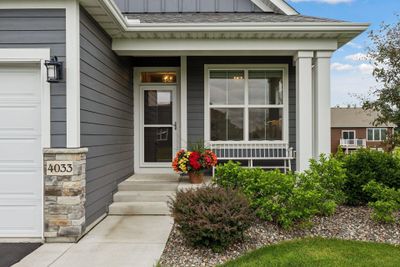 Welcoming front porch | Image 2