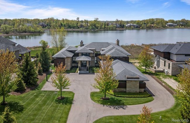 2657 Turtle Shores Dr, House other with 6 bedrooms, 8 bathrooms and null parking in Bloomfield Hills MI | Image 49