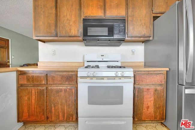 UNIT-4 - 5815 Bowcroft St, Condo with 1 bedrooms, 1 bathrooms and 1 parking in Los Angeles CA | Image 22