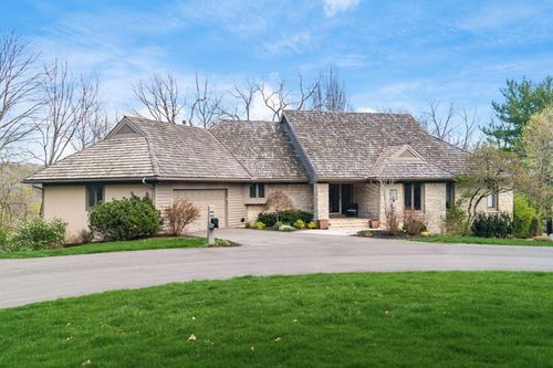 8-718 Old Oak Trce, Columbus, OH, 43235-1760 | Card Image