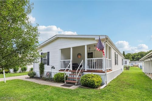 337 Britton Dr, Geneva, OH, 44041-1201 | Card Image