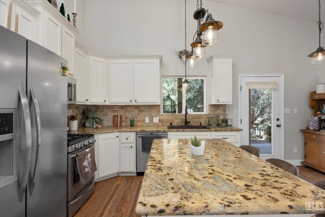 200 Dodger St, House other with 3 bedrooms, 1 bathrooms and null parking in Bodfish CA | Image 12