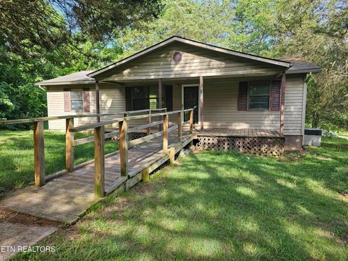 341 Warwick Ln, Maynardville, TN, 37807-3808 | Card Image