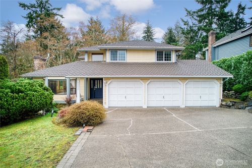 32026 11th Avenue Sw, Federal Way, WA, 98023 | Card Image