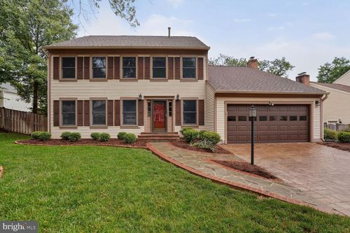 7007 Devereux Circle Dr, ALEXANDRIA, VA, 22315-4225 | Card Image