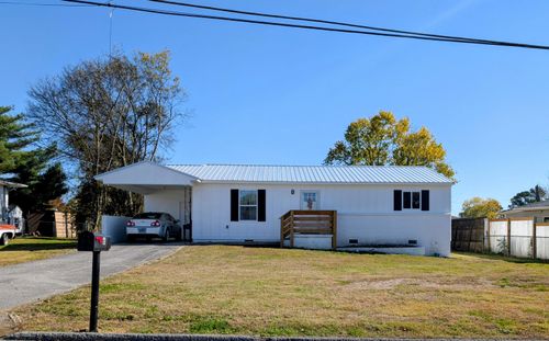 6 Talley Cir, Fort Oglethorpe, GA, 30742-3774 | Card Image