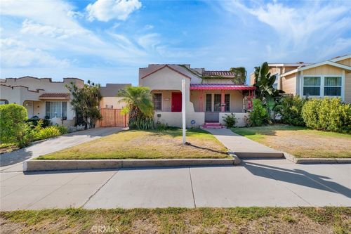 637 E Fairmount Rd, Burbank, CA, 91501-1709 | Card Image