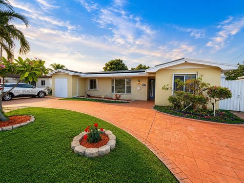 7513 Grant Ct, Hollywood, FL, 33024-5370 | Card Image