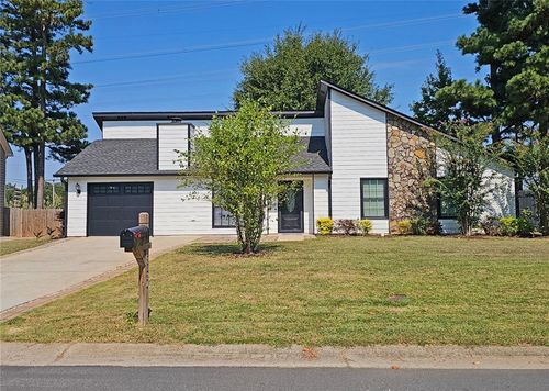 2024 Marshes Glenn Dr, Norcross, GA, 30071-3089 | Card Image