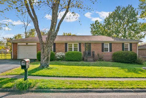 3611 Bahama Dr, Hopkinsville, KY, 42240-5390 | Card Image