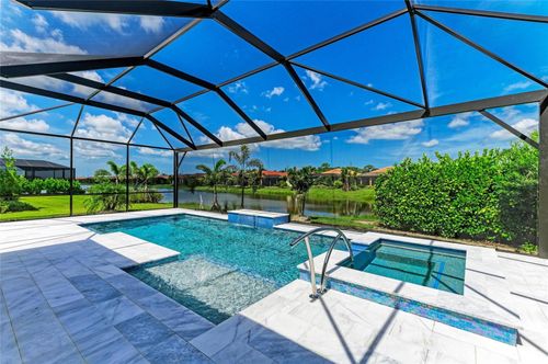 653 Maraviya Blvd, NOKOMIS, FL, 34275-1026 | Card Image