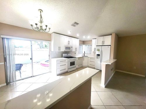 0-13524 Nw 5th Ct, Plantation, FL, 33325-6146 | Card Image