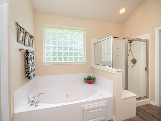 401 Kimra Cv, House other with 5 bedrooms, 5 bathrooms and null parking in Georgetown TX | Image 17