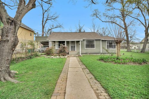 702 Caroline St, Montgomery, TX, 77356-4412 | Card Image