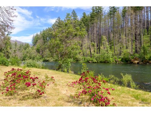 47664 Mckenzie Hwy, Vida, OR, 97488-9707 | Card Image