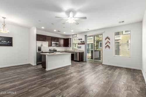 135-22125 N 29th Ave, Phoenix, AZ, 85027-1778 | Card Image