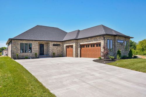 1758 E Peartree Dr, Ozark, MO, 65721 | Card Image