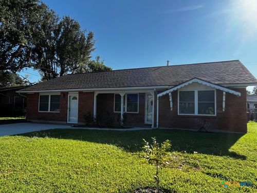 4704 Evergreen St, Victoria, TX, 77904-2165 | Card Image