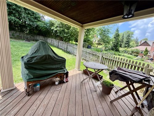 430 Serpentine Dr, Pittsburgh, PA, 15243-2056 | Card Image