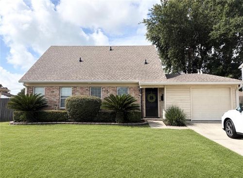 6508 Wilty St, Metairie, LA, 70003-3037 | Card Image
