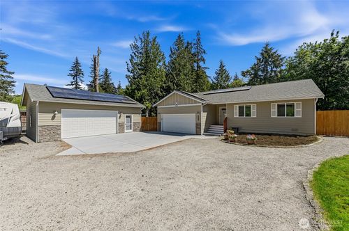 1025 Loganberry Ln, Camano Island, WA, 98282-8468 | Card Image