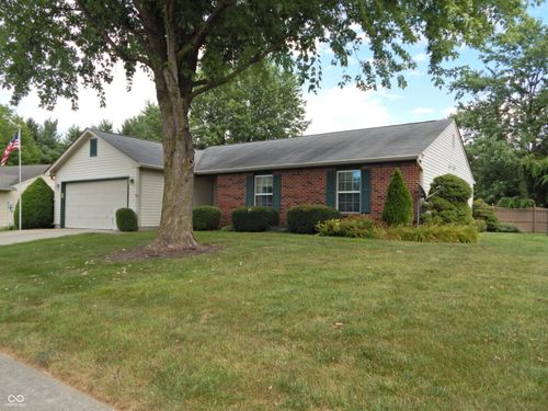 2205 Whitecliff Dr, Indianapolis, IN, 46234-8855 | Card Image