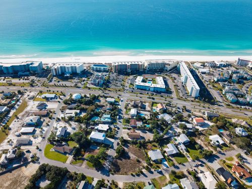 834 Tarpon Dr, Fort Walton Beach, FL, 32548-6069 | Card Image