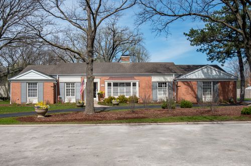 5524 Woodland Dr, Western Springs, IL, 60558-2132 | Card Image