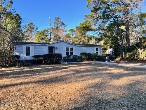 158 Champion Dr, Hampstead, NC, 28443-2600 | Card Image