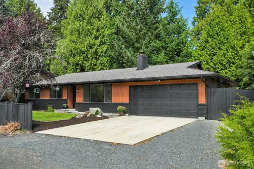 4221 108th St Se, Everett, WA, 98208-4682 | Card Image