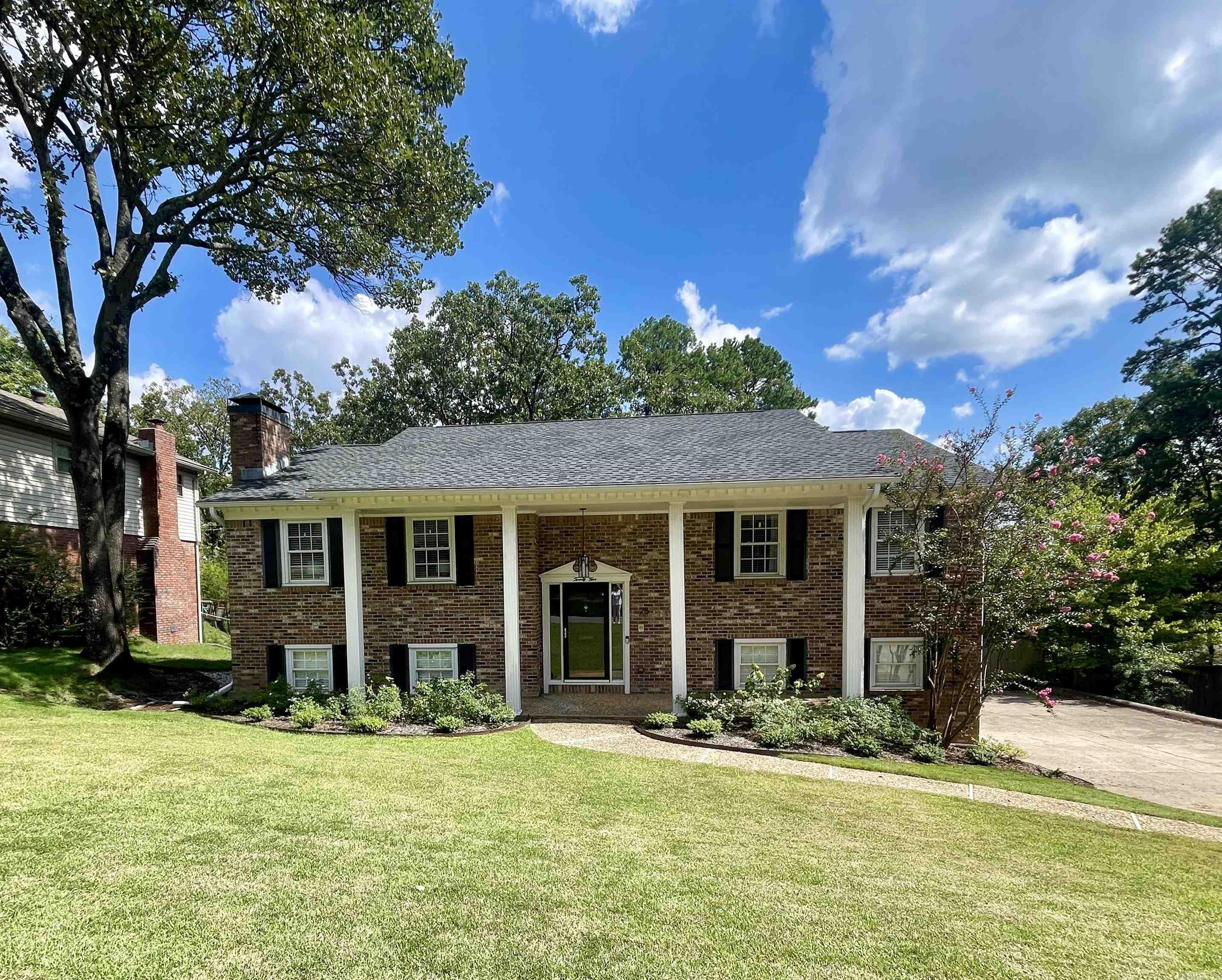 Crownpoint Rd, Little Rock, AR 72227