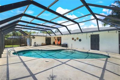 79 Constitution Dr, House other with 3 bedrooms, 2 bathrooms and null parking in Naples FL | Image 1