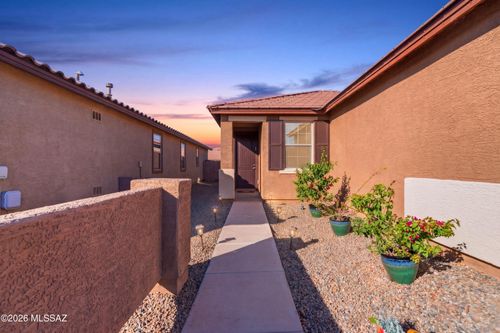 10654 W Harrigan Drive, Marana, AZ, 85653 | Card Image