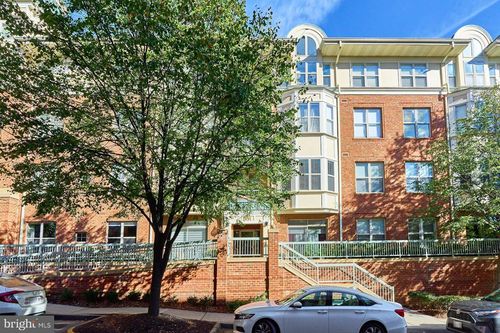 apt-212-1851 Stratford Park Pl, RESTON, VA, 20190-3396 | Card Image
