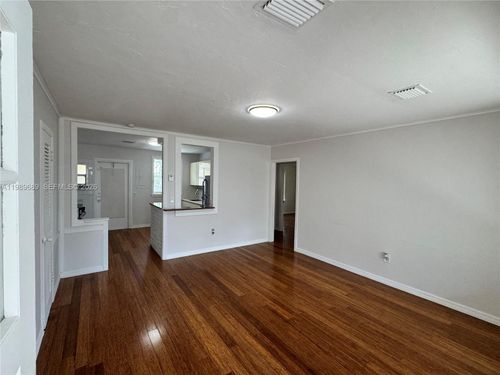 2-1441 Ne 134th Rd, North Miami, FL, 33161-4437 | Card Image