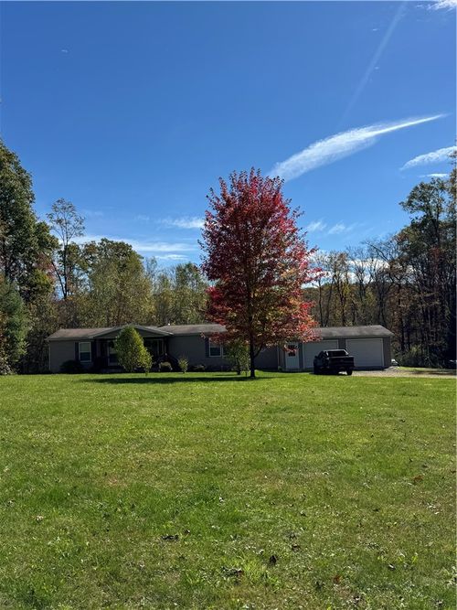 437 Chippewa Rd, Somerset, PA, 15501-5434 | Card Image