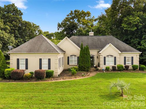 75-4178 Glen Eagles Ln Sw, Concord, NC, 28027-8536 | Card Image