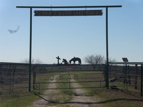 1817 Lcr 182, Coolidge, TX, 76635-3018 | Card Image