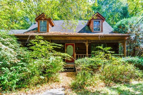 8519 Avon Lake Rd, Lodi, OH, 44254-9750 | Card Image